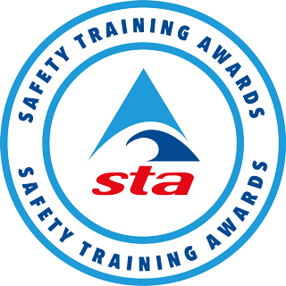 UK’s first Level 2 Award in Aquatic Teaching – Mermaid and Mono Fin Swimming.