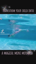 Charger et lire la vidéo dans la visionneuse de la Galerie, Queue de sirène et bikini de luxe - Pastèque verte et rose
