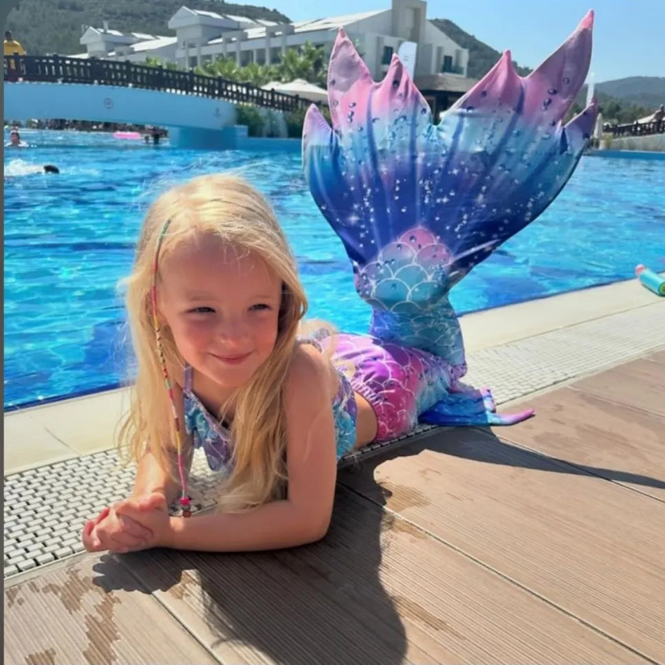 Luxury Mermaid Tail & Bikini - Bubbles